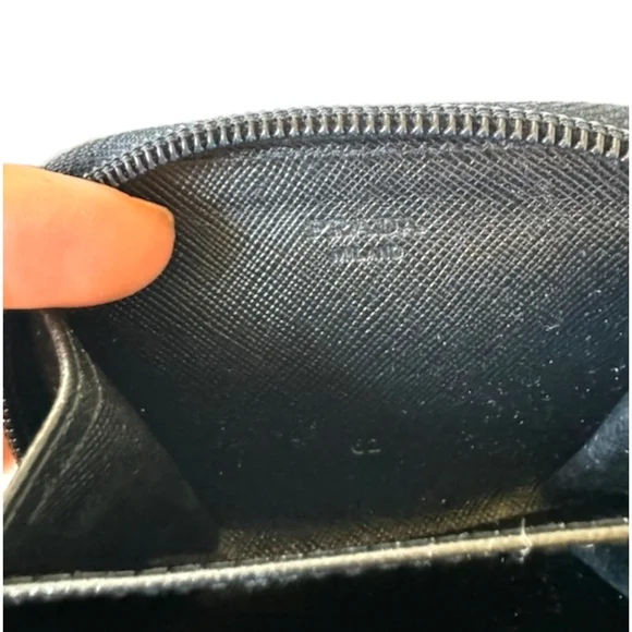 Prada Hard Plate Logo Nylon Card/Coin Holder